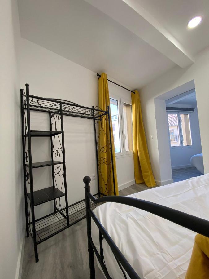 Apartamentos San Martin Plasencia Eksteriør billede