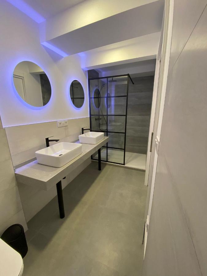 Apartamentos San Martin Plasencia Eksteriør billede